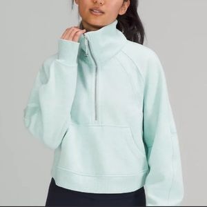 LIGHT BLUE LULULEMON OVERSIZED SCUBA FUNNEL